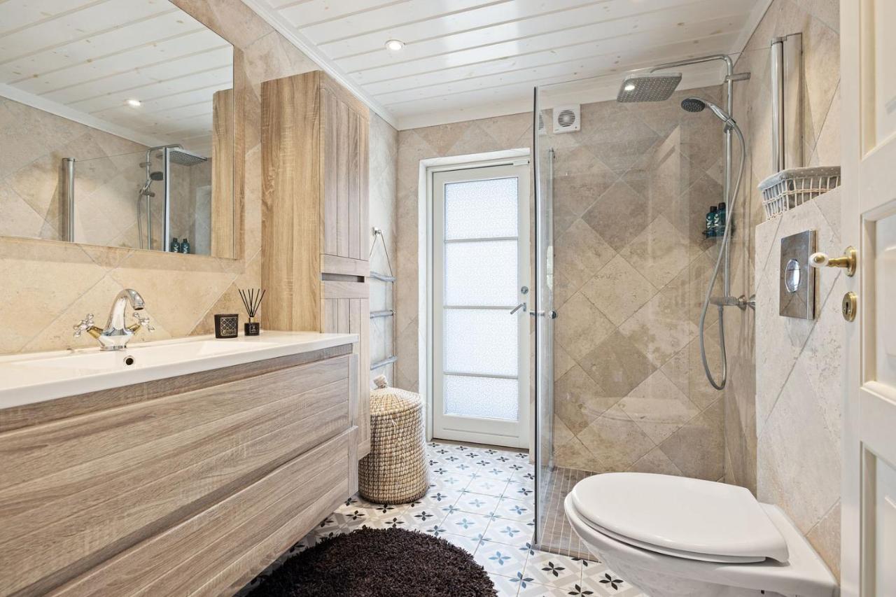Panorama Cabin- Jacuzzi Available October 2025-May 2026 Lona Kültér fotó